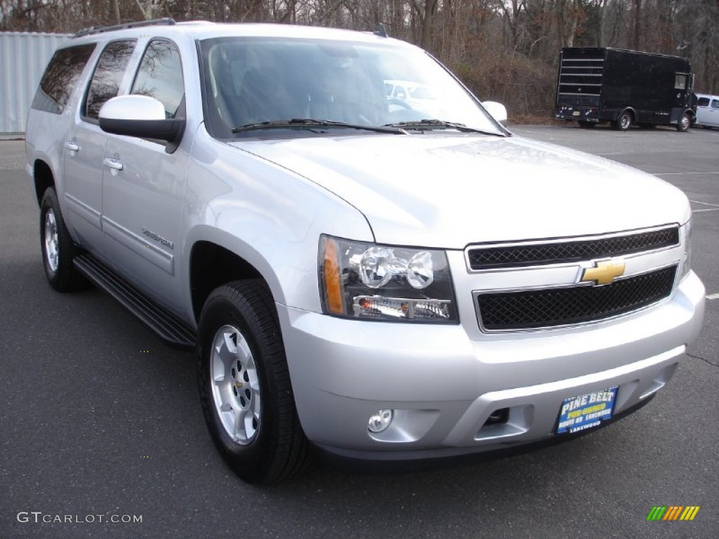 2012 Suburban LT 4x4 - Silver Ice Metallic / Ebony photo #3