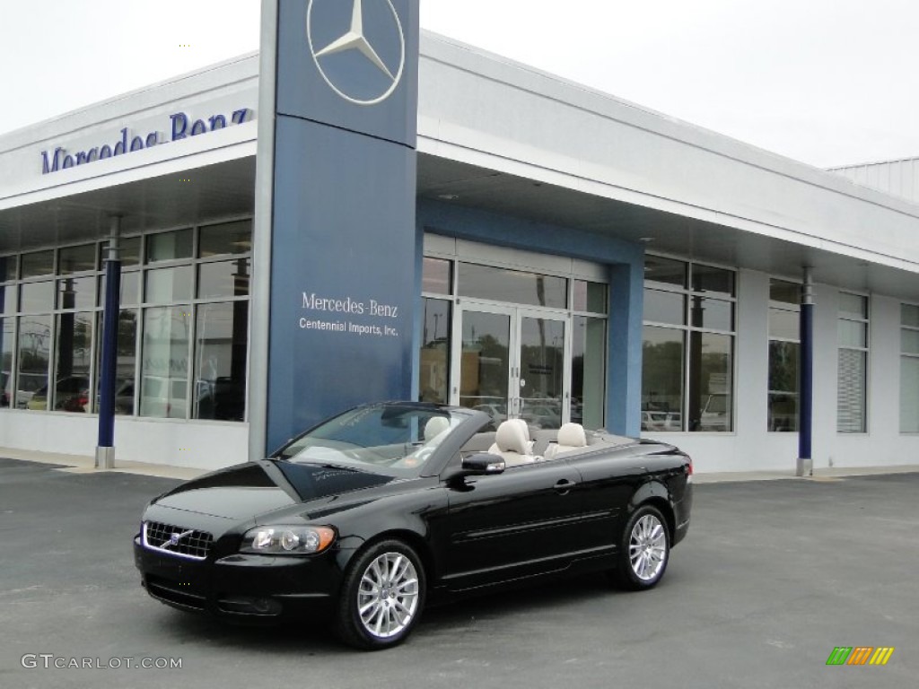 2009 C70 T5 Convertible - Solid Black / Calcite photo #2