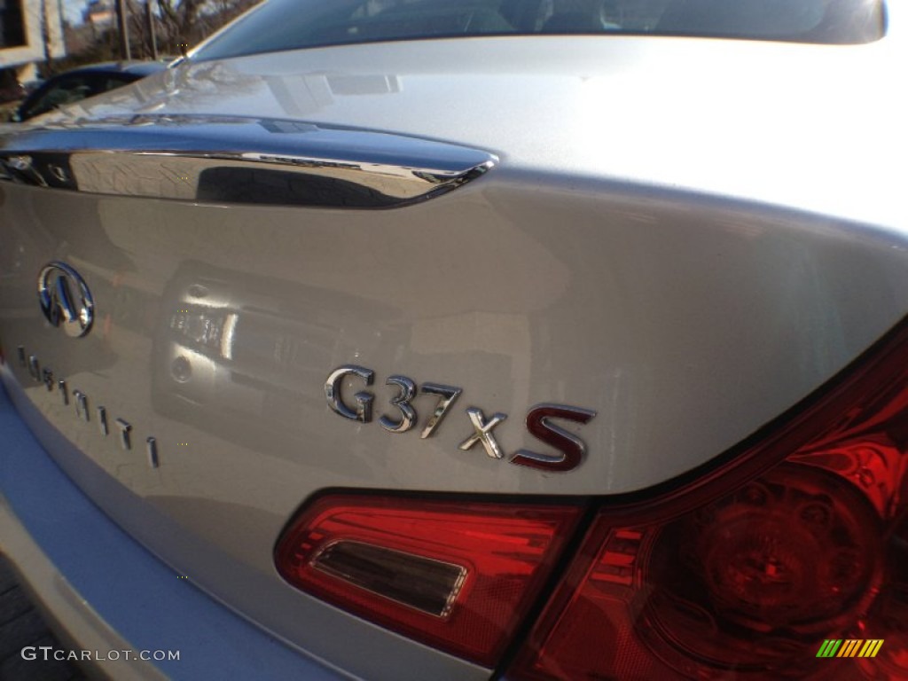 2009 G 37 x S Sedan - Liquid Platinum / Graphite photo #10