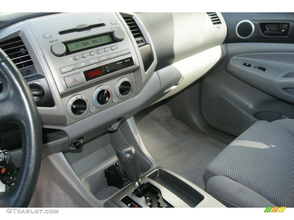 2005 Tacoma V6 TRD Double Cab 4x4 - Silver Streak Mica / Graphite Gray photo #7