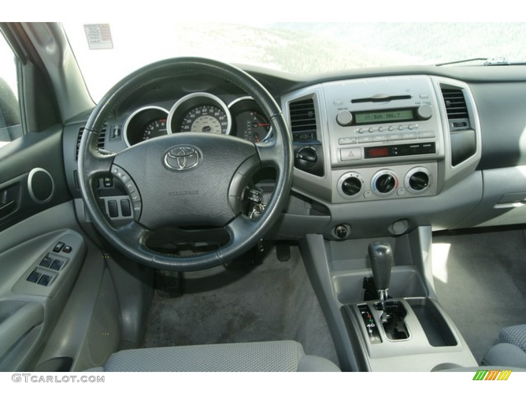 2005 Tacoma V6 TRD Double Cab 4x4 - Silver Streak Mica / Graphite Gray photo #16