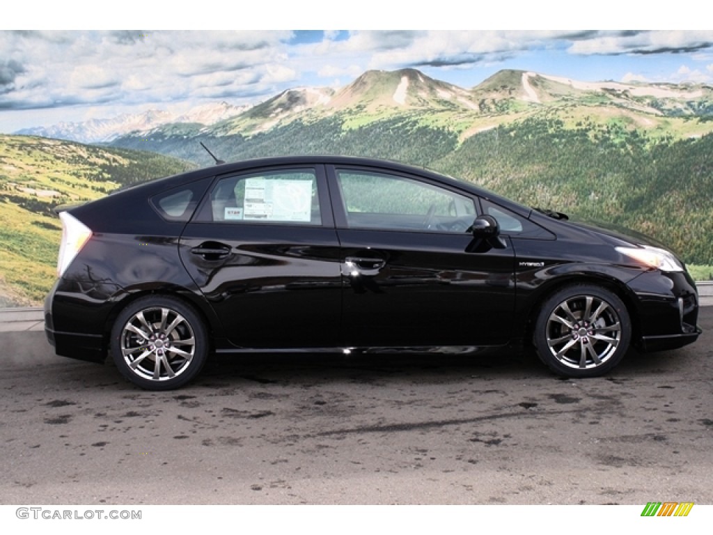 Black 2012 Toyota Prius 3rd Gen Two Hybrid Exterior Photo #60862845
