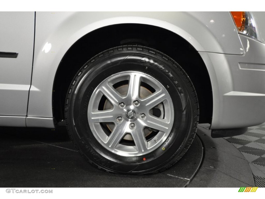 2009 Chrysler Town & Country Touring Wheel Photo #60863538