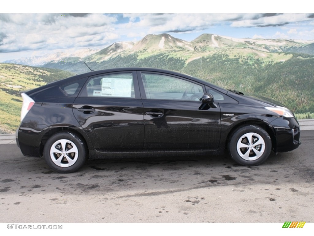 Black 2012 Toyota Prius 3rd Gen Two Hybrid Exterior Photo #60863733
