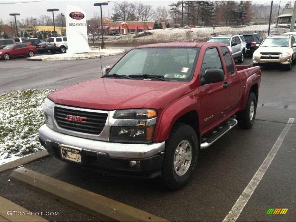 2005 Canyon SLE Extended Cab 4x4 - Cherry Red Metallic / Pewter photo #1