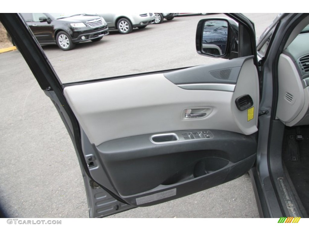 2008 Subaru Tribeca 7 Passenger Slate Gray Door Panel Photo #60865812