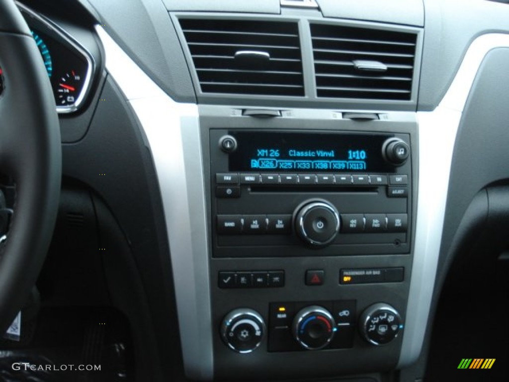 2012 Traverse LT AWD - Black Granite Metallic / Ebony photo #17