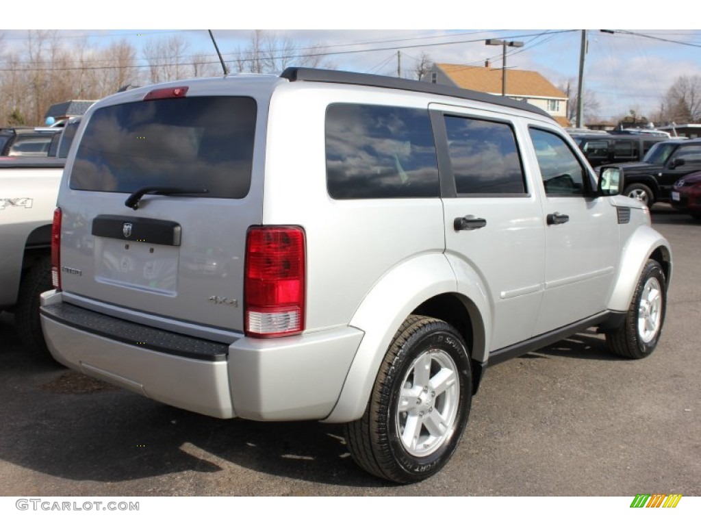 Bright Silver Metallic 2008 Dodge Nitro SXT 4x4 Exterior Photo #60870462