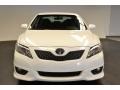 Super White - Camry SE Photo No. 2