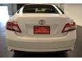 Super White - Camry SE Photo No. 4