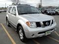 Silver Lightning Metallic - Pathfinder SE 4x4 Photo No. 9