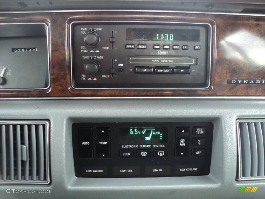 1992 Buick Roadmaster Limited Controls Photos