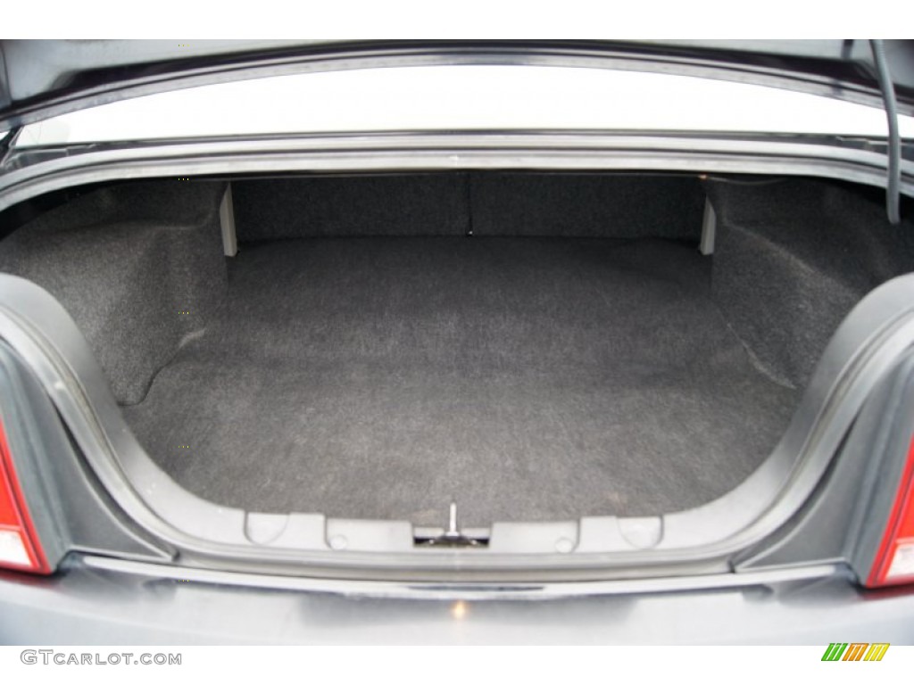 2009 Ford Mustang V6 Coupe Trunk Photo #60875733