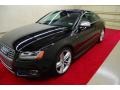 Brilliant Black - S5 4.2 quattro Photo No. 3