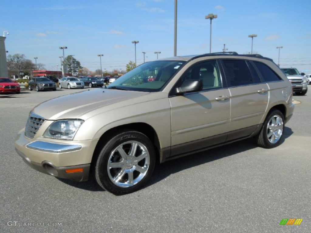 2006 Pacifica Touring - Linen Gold Metallic Pearl / Light Taupe photo #1