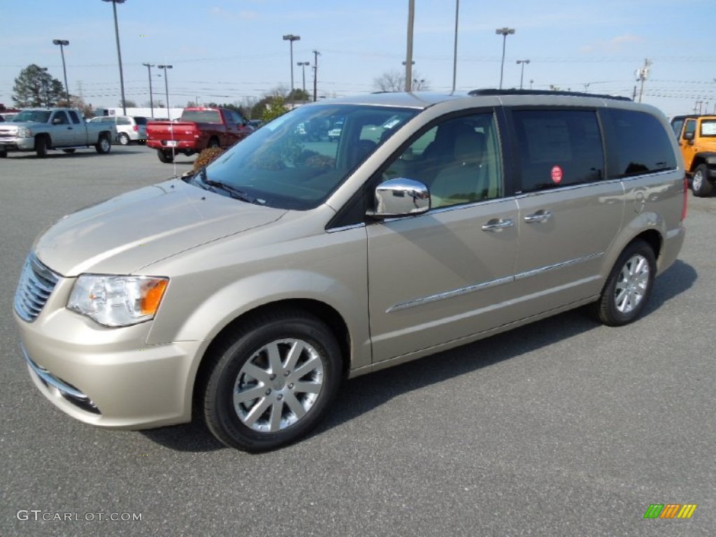 Cashmere Pearl Chrysler Town & Country