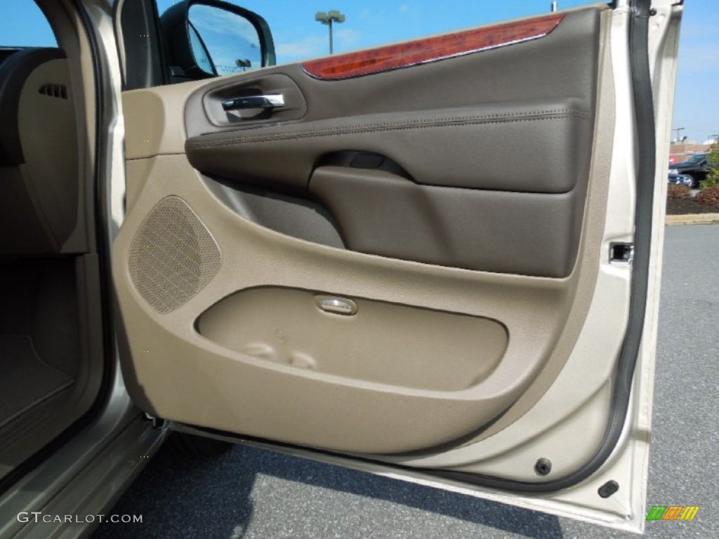 2012 Chrysler Town & Country Touring - L Dark Frost Beige/Medium Frost Beige Door Panel Photo #60880938