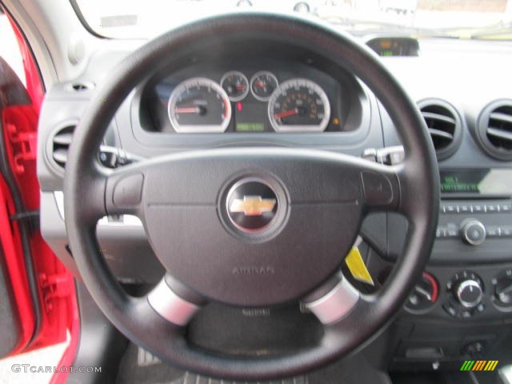 2010 Aveo LT Sedan - Victory Red / Charcoal photo #11