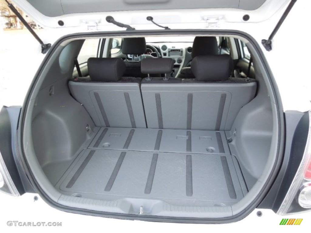 2009 Pontiac Vibe Standard Vibe Model Trunk Photos
