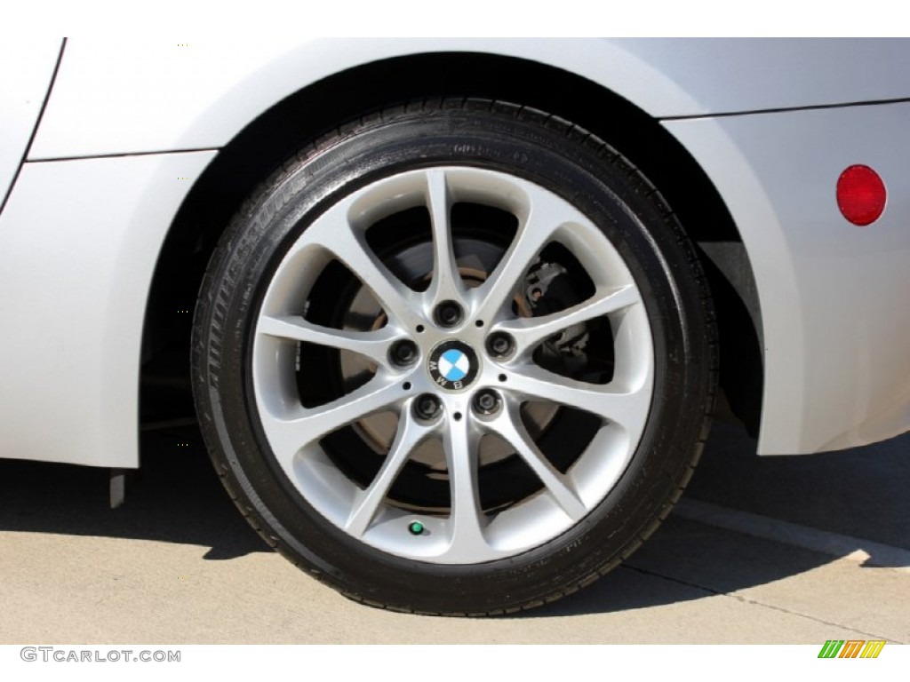 2006 BMW Z4 3.0si Coupe Wheel Photos