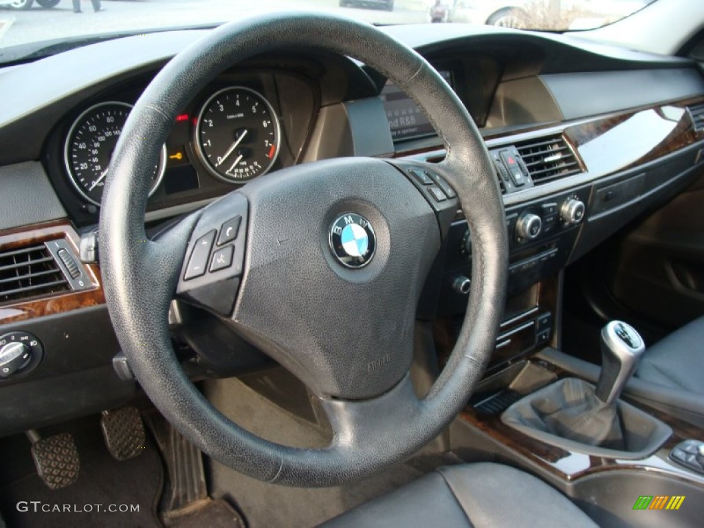2009 BMW 5 Series 528xi Sedan Black Steering Wheel Photo #60889996