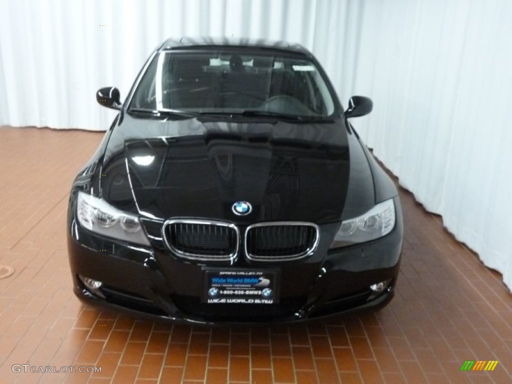 2011 3 Series 328i xDrive Sedan - Jet Black / Black photo #2