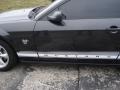 Black - Mustang V6 Coupe Photo No. 14