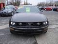 Black - Mustang V6 Coupe Photo No. 15