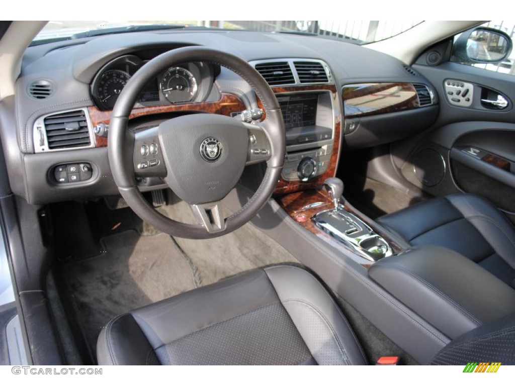 2009 XK XK8 Convertible - Liquid Silver / Charcoal photo #23