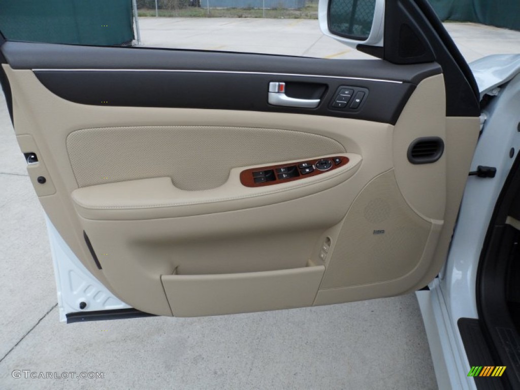 2012 Hyundai Genesis 4.6 Sedan Cashmere Door Panel Photo #60895202