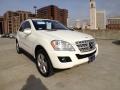Arctic White - ML 350 4Matic Photo No. 4