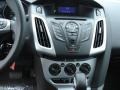 Black - Focus SE Sedan Photo No. 17