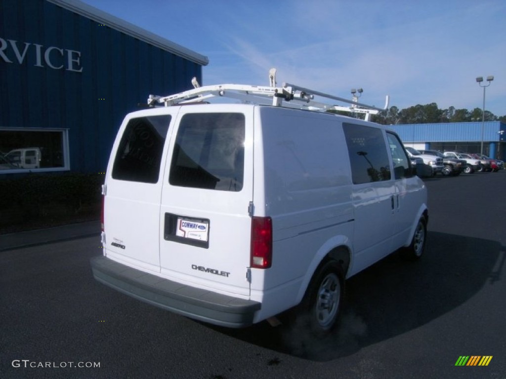 2005 Astro Commercial Van - Summit White / Medium Gray photo #3