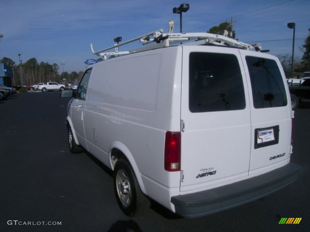2005 Astro Commercial Van - Summit White / Medium Gray photo #5