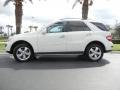 Arctic White - ML 350 4Matic Photo No. 1