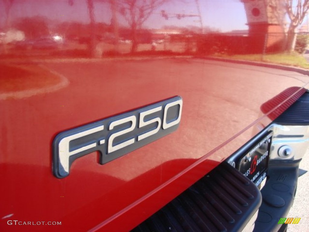 1999 F250 Super Duty XLT Extended Cab 4x4 - Red / Medium Graphite photo #22