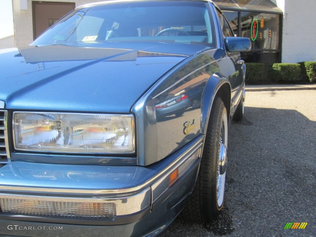 1990 Eldorado Touring Coupe - Sapphire Blue Metallic / Dark Blue photo #21