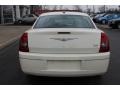Cool Vanilla White - 300 Touring Photo No. 13