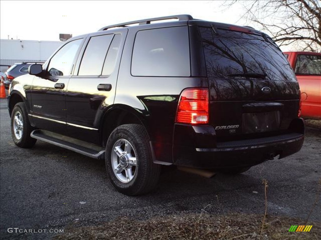 2004 Explorer XLT 4x4 - Black / Midnight Grey photo #7