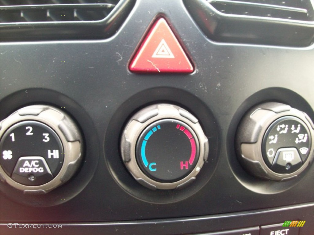 2006 Pontiac GTO Coupe Controls Photo #60912605