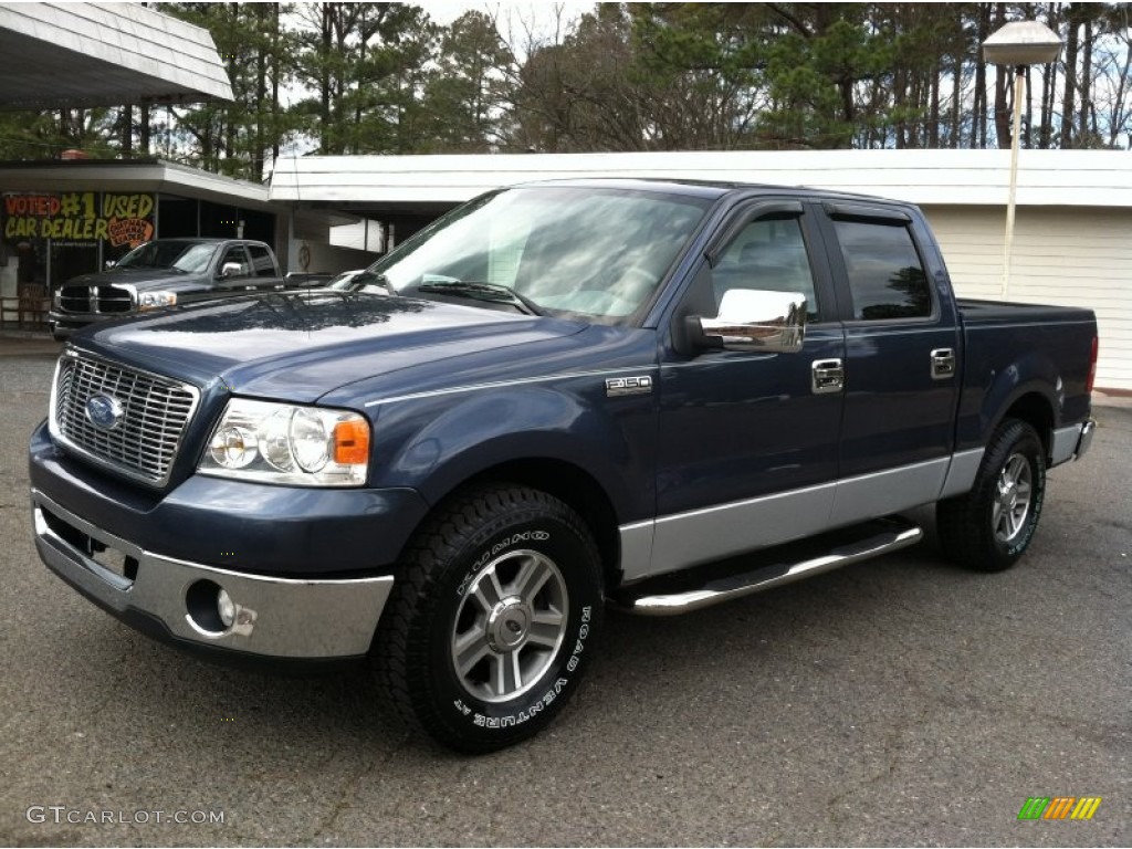 2006 F150 XLT SuperCrew - True Blue Metallic / Medium/Dark Flint photo #7