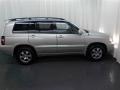 Millenium Silver Metallic - Highlander V6 Photo No. 17