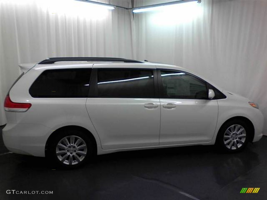 2012 Sienna Limited - Blizzard White Pearl / Light Gray photo #4