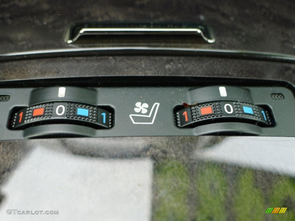 2009 Lexus IS 250 Controls Photo #60915845