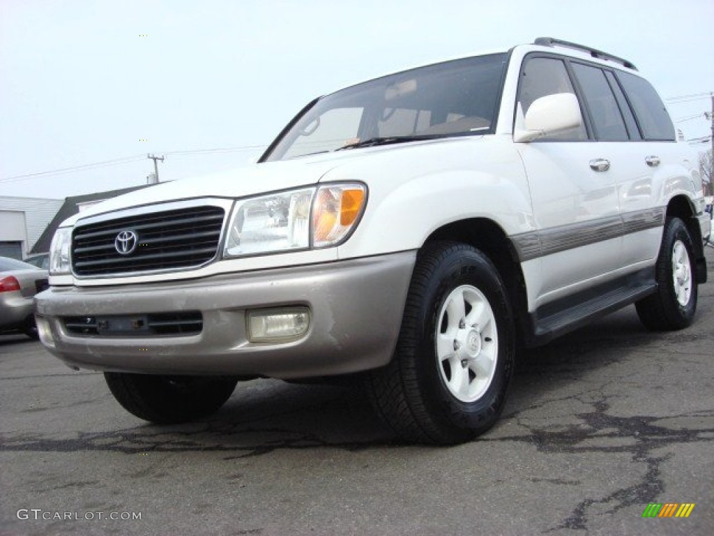 Natural White Toyota Land Cruiser