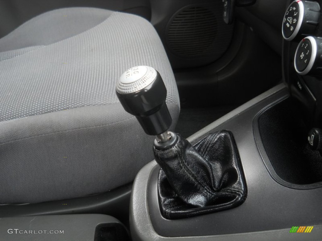 2006 Hyundai Tucson GL 5 Speed Manual Transmission Photo #60917482