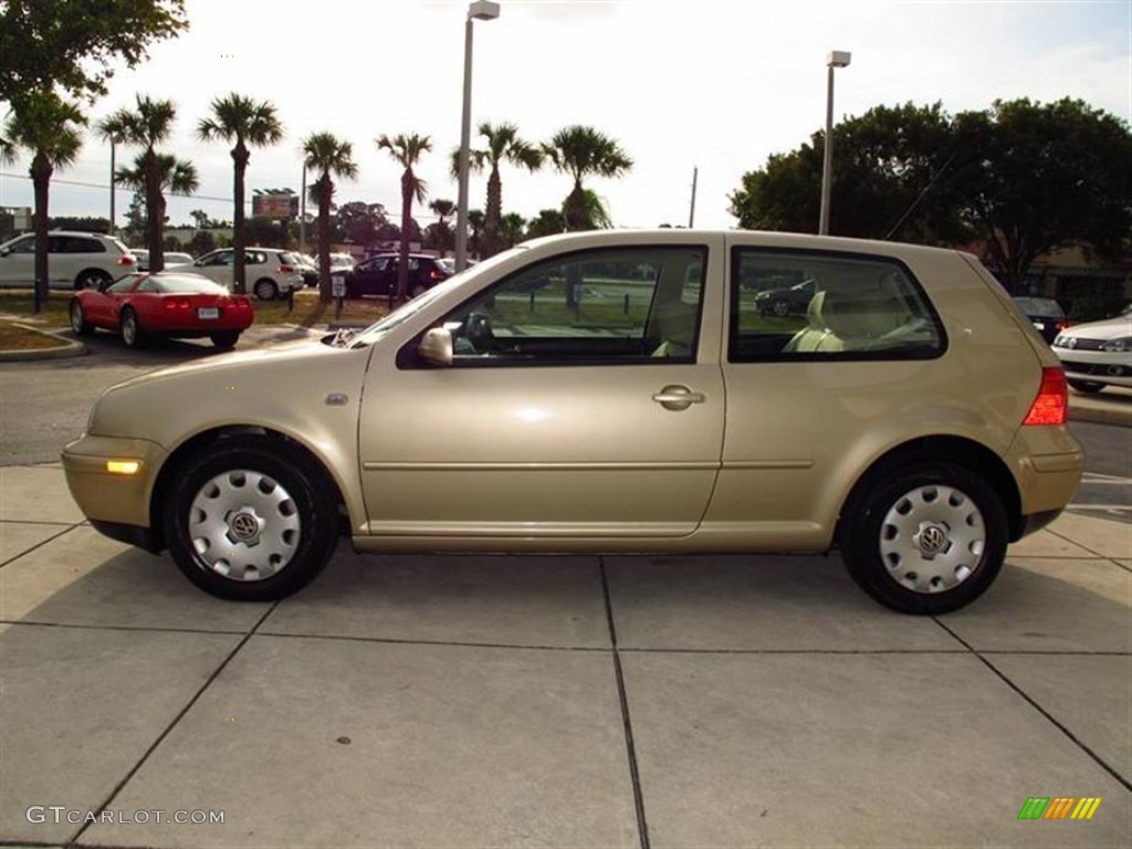 Mojave Beige 2003 Volkswagen Golf GL 2 Door Exterior Photo #60920348