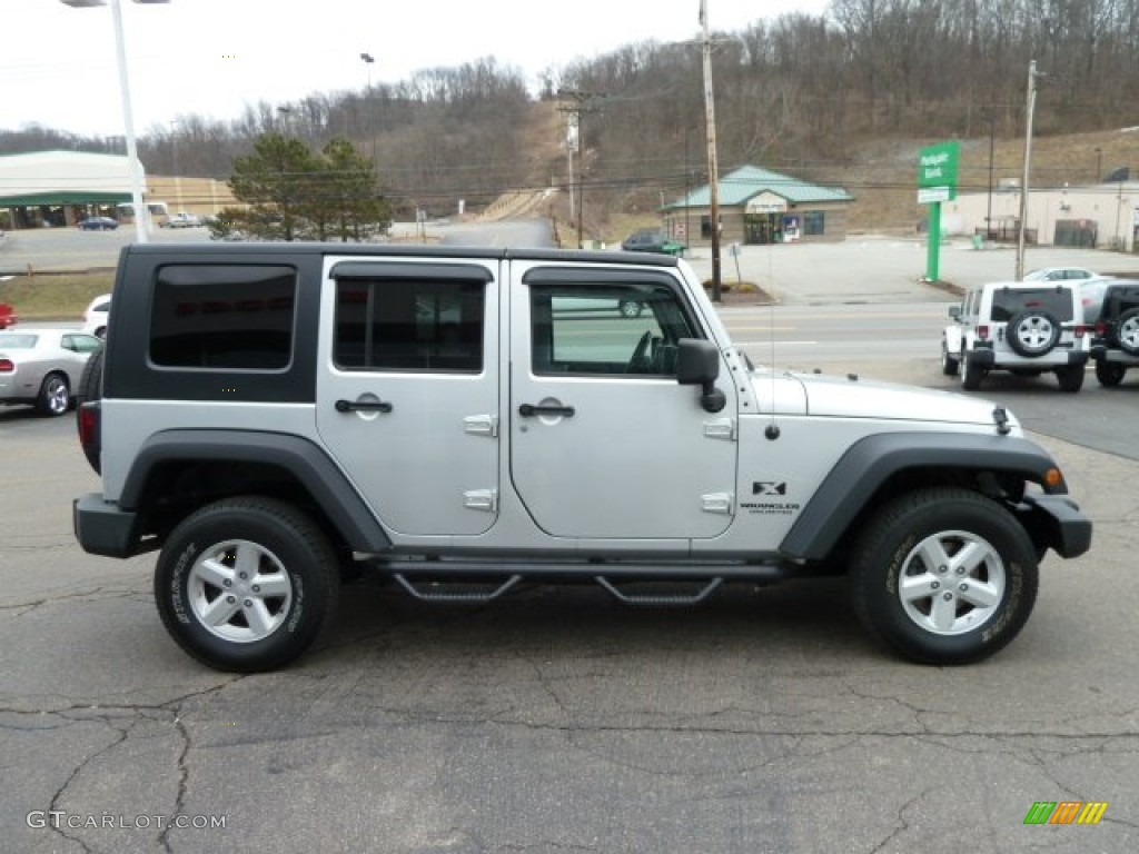 Bright Silver Metallic 2007 Jeep Wrangler Unlimited X 4x4 Exterior Photo #60920492