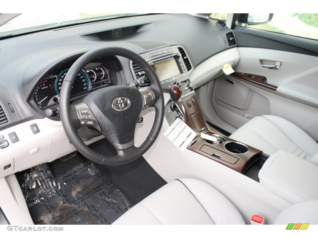 Ivory Interior 2012 Toyota Venza Limited AWD Photo #60923936