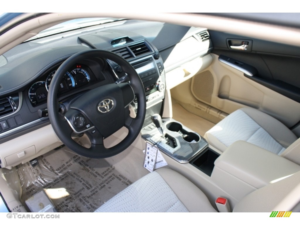 Ivory Interior 2012 Toyota Camry Hybrid Le Photo 60924368